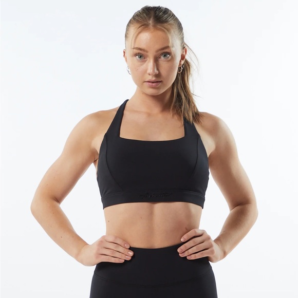Alphalete Pulse Kinetic Bra Black Medium - Picture 2 of 6